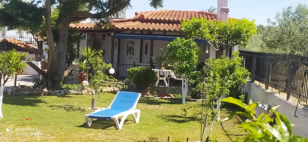Ekali-Haus Villa เนอาอิรากลีอา ภายนอก รูปภาพ