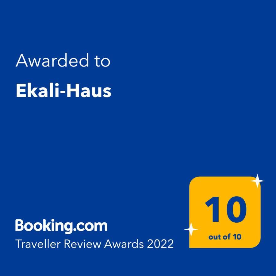 Ekali-Haus Villa เนอาอิรากลีอา ภายนอก รูปภาพ